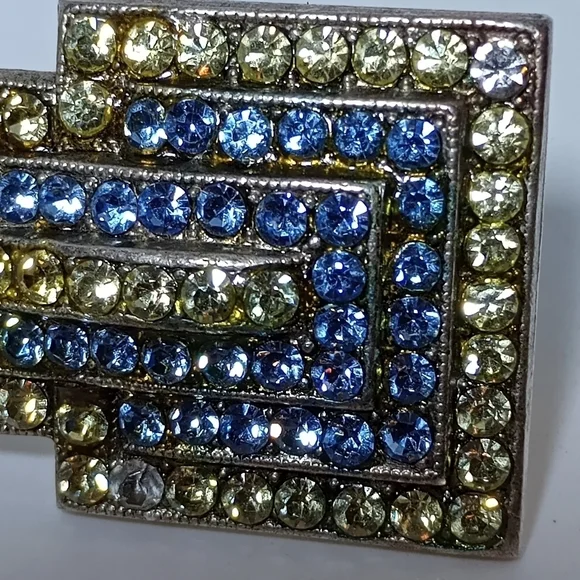 * vintage gorgeous architectural rhinestone art deco clip on earrin - Picture 4 of 7